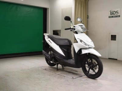 Suzuki ADDRESS110-2