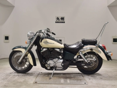 Honda SHADOW400