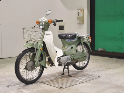 Honda C50