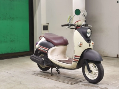 Yamaha VINO-4