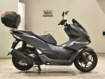 Honda PCX125-4