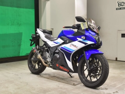 Suzuki GSX250R