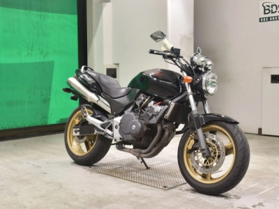 Honda HORNET250