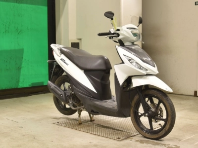 Suzuki ADDRESS110-2
