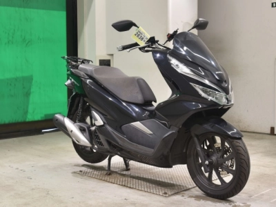 Honda PCX150-3