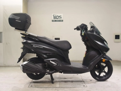 Suzuki  BURGMAN 125