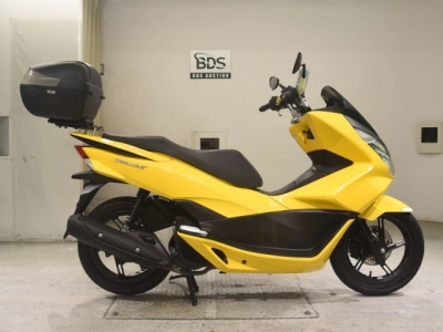 Honda PCX125-2