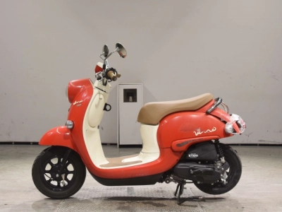 Yamaha VINO-4