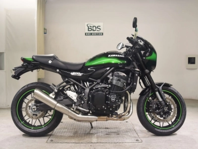 Kawasaki Z900RSKAFE