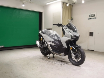 Honda ADV160