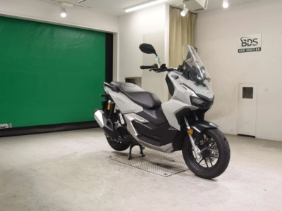Honda ADV160