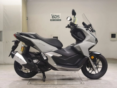 Honda ADV160
