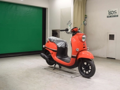 Yamaha VINO-4
