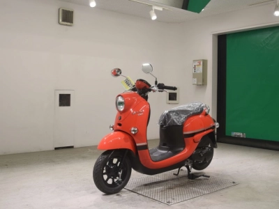 Yamaha VINO-4