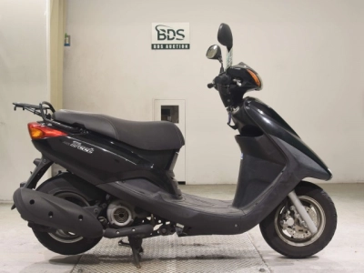 Yamaha AXIS125