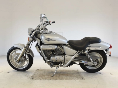 Honda MAGNA 250
