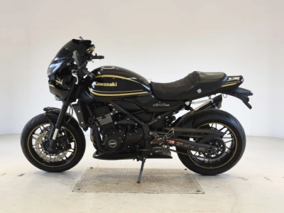 Kawasaki Z900RSKAFE