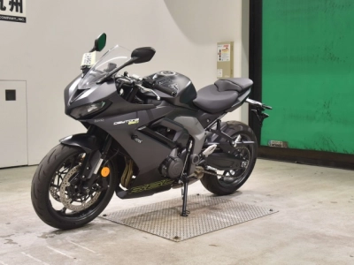 Triumph  TRIUMPH  DAYTONA 660