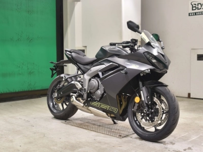 Triumph  TRIUMPH  DAYTONA 660