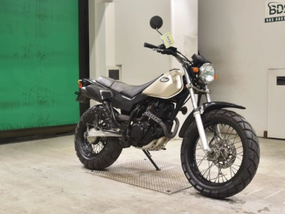 Yamaha TW200-2