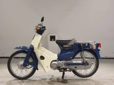 Honda C50