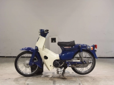 Honda C50