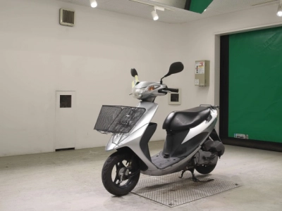 Suzuki ADDRESS V50
