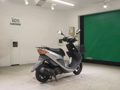 Suzuki ADDRESS V50