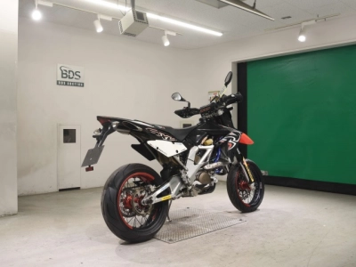 Aprilia APRILIA SXV550
