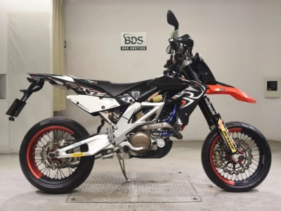 Aprilia APRILIA SXV550