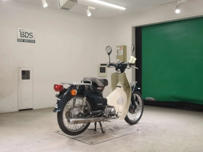 Honda C90