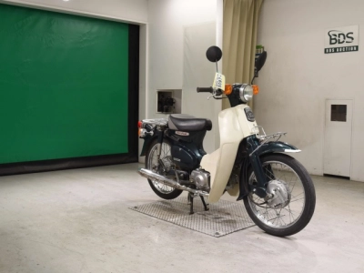 Honda C90