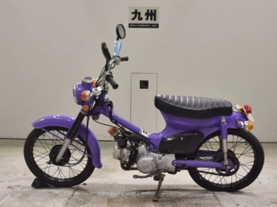 Honda C50-E