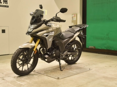 Honda CB200X