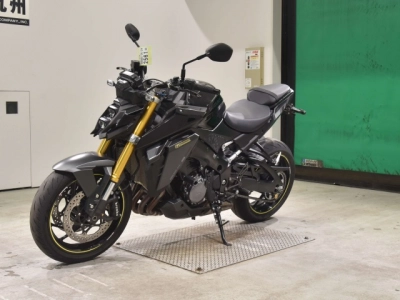 Suzuki GSX-S1000-2