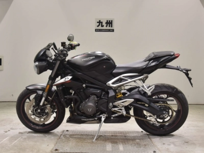 Triumph  TRIUMPH  STREET  TRIPLE RS