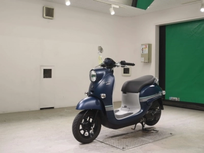 Yamaha VINO-4