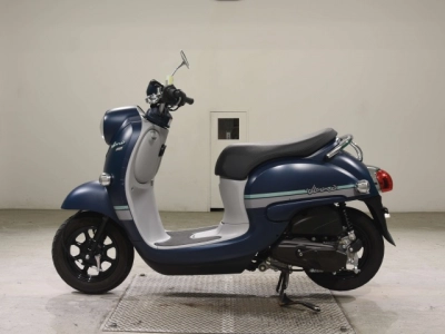 Yamaha VINO-4