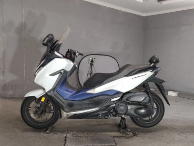 Honda FORZA