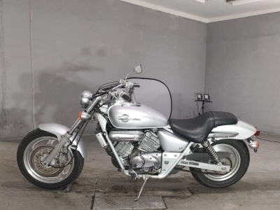 Honda MAGNA 250
