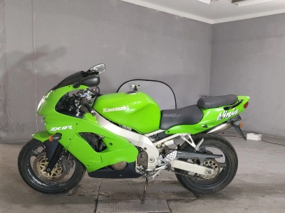 Kawasaki ZX-9R