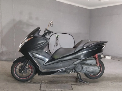 Honda FORZA