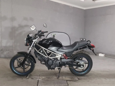 Honda VTR250