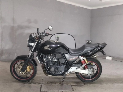 Honda CB400SFV-4