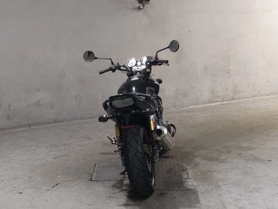 Honda CB400SFV-4