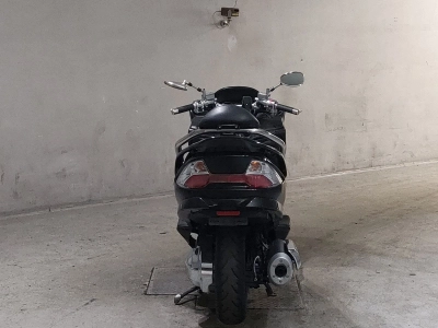 Suzuki SKYWAVE 250SS