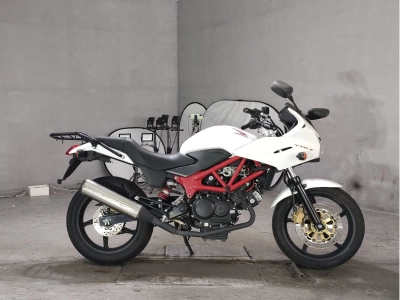 Honda VTR250F