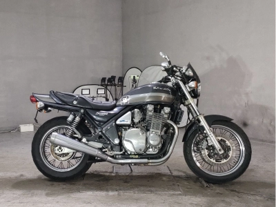 Kawasaki ZEPHYR1100RS