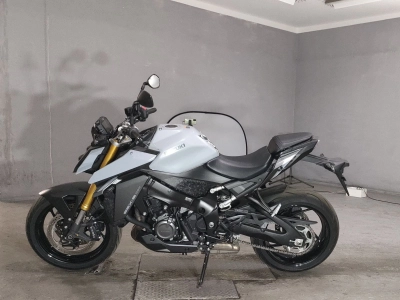 Suzuki GSX-S1000