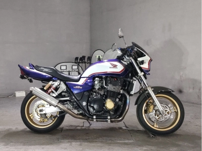Honda CB1300SF